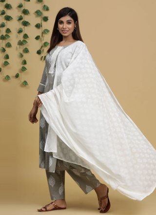 Cotton Readymade Suit in Grey