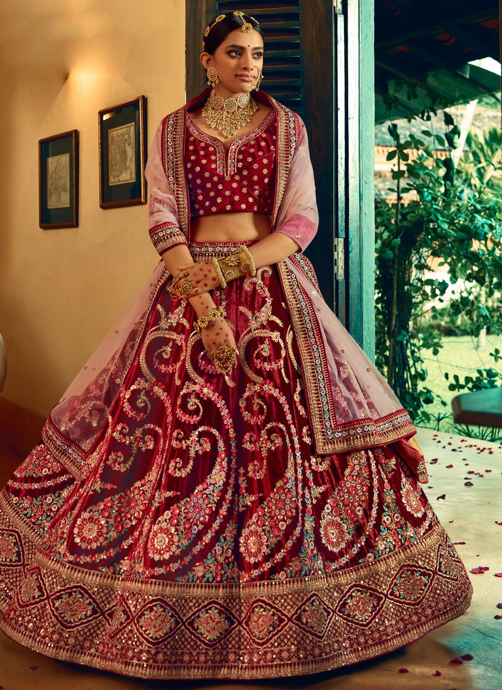 Things To Keep In Mind Before Using Can-Can To Make Your Bridal Outfit  Fluffy