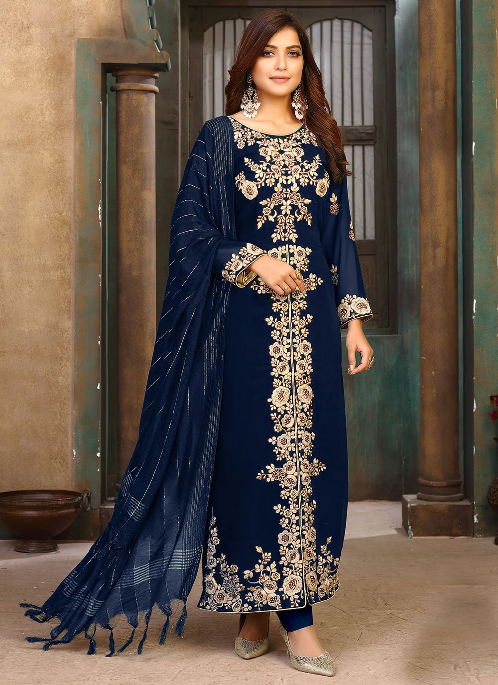 Embroidered Ceremonial Designer Pakistani Suit