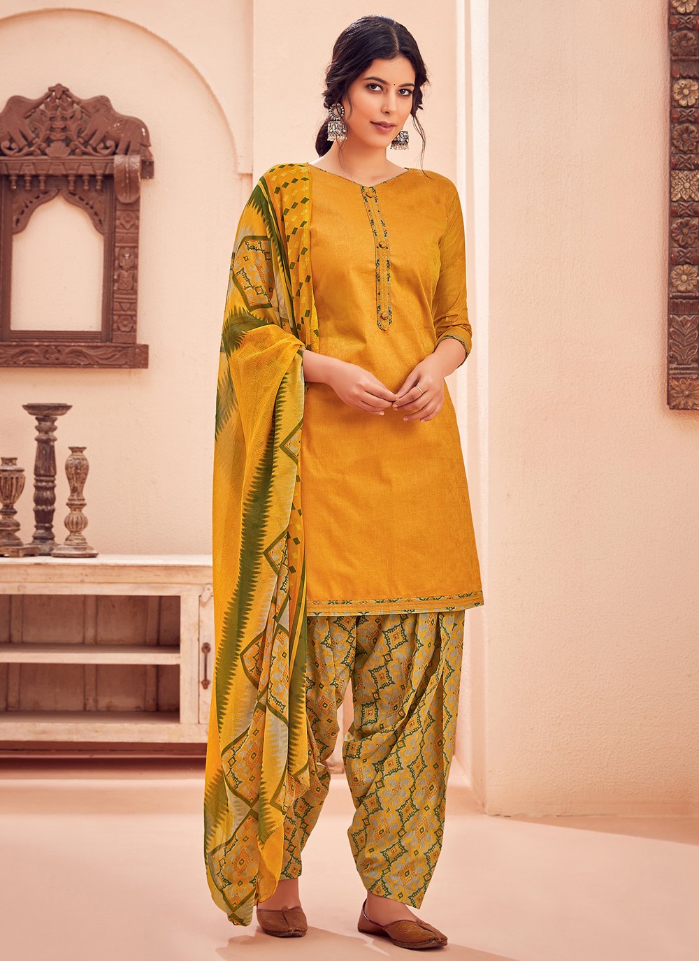 Patiala Suit Dress Material - Buy Patiala Suit Dress Material online in  India