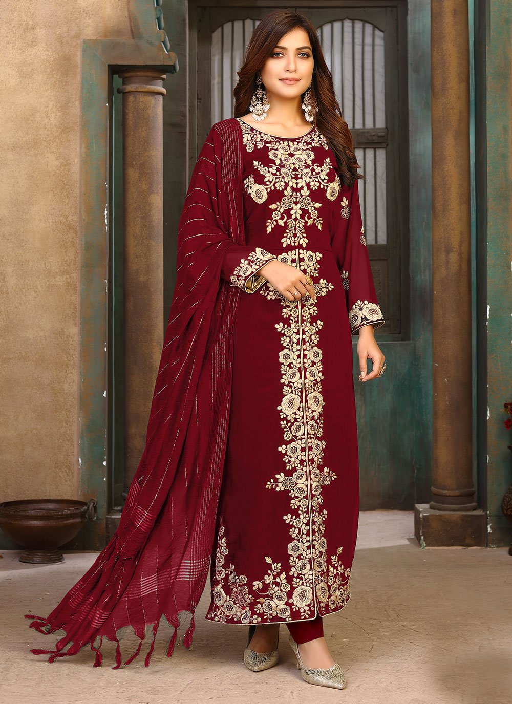 Faux Georgette Designer Pakistani Salwar Suit in Maroon