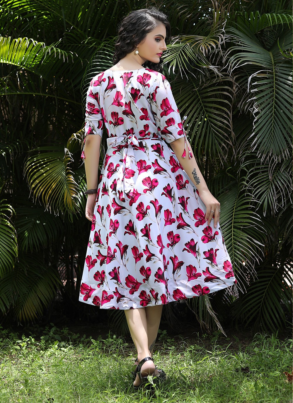 Georgette KurtisGeorgette floral print maxi dressLatest Georgette Kurtis  design  YouTube