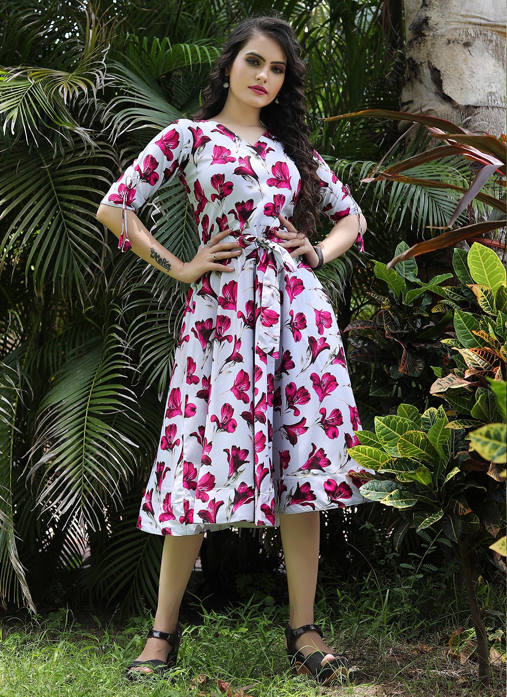 Buy Black Printed Georgette Floral Sleeveless Long Kurti Online in India   Long kurti designs Designer kurti patterns Kurta designs women
