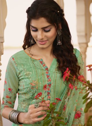 Georgette Embroidered Bollywood Salwar Kameez in Green