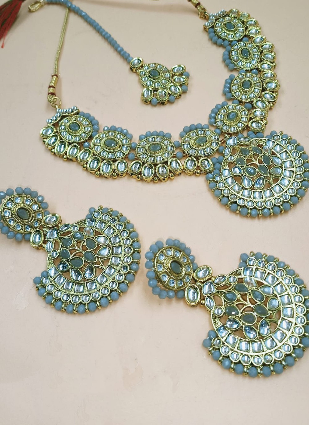 Gold and Grey Color Necklace Set