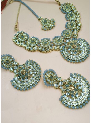 Gold and Grey Color Necklace Set