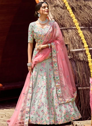 Koskii Green & Magenta Embellished Ready to Wear Lehenga & Blouse with  Dupatta Price in India, Full Specifications & Offers | DTashion.com