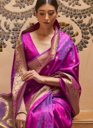 Kanjivaram Silk Traditional Saree in Purple