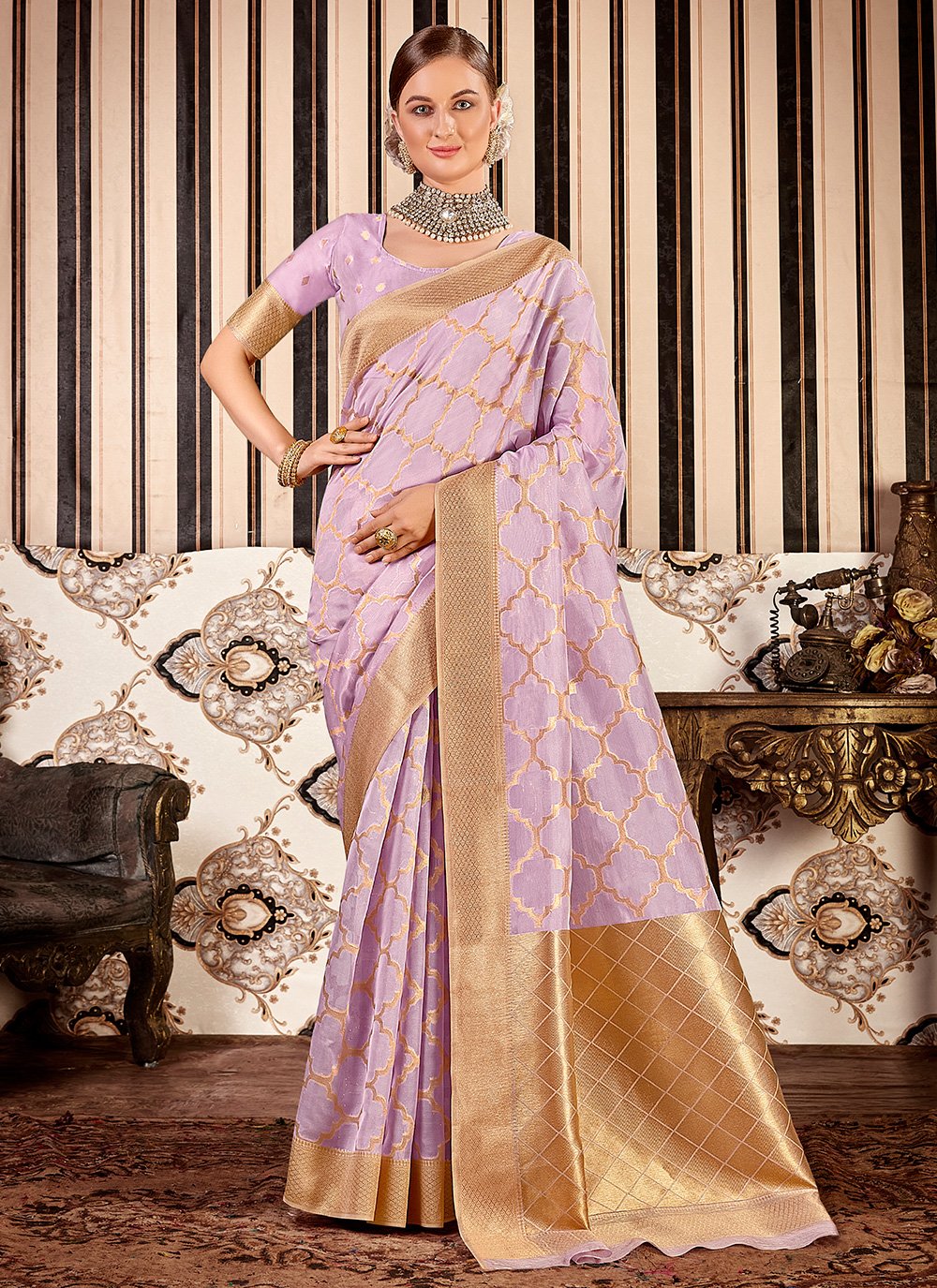 Lavender woven art silk saree with blouse - Lilots - 3609467