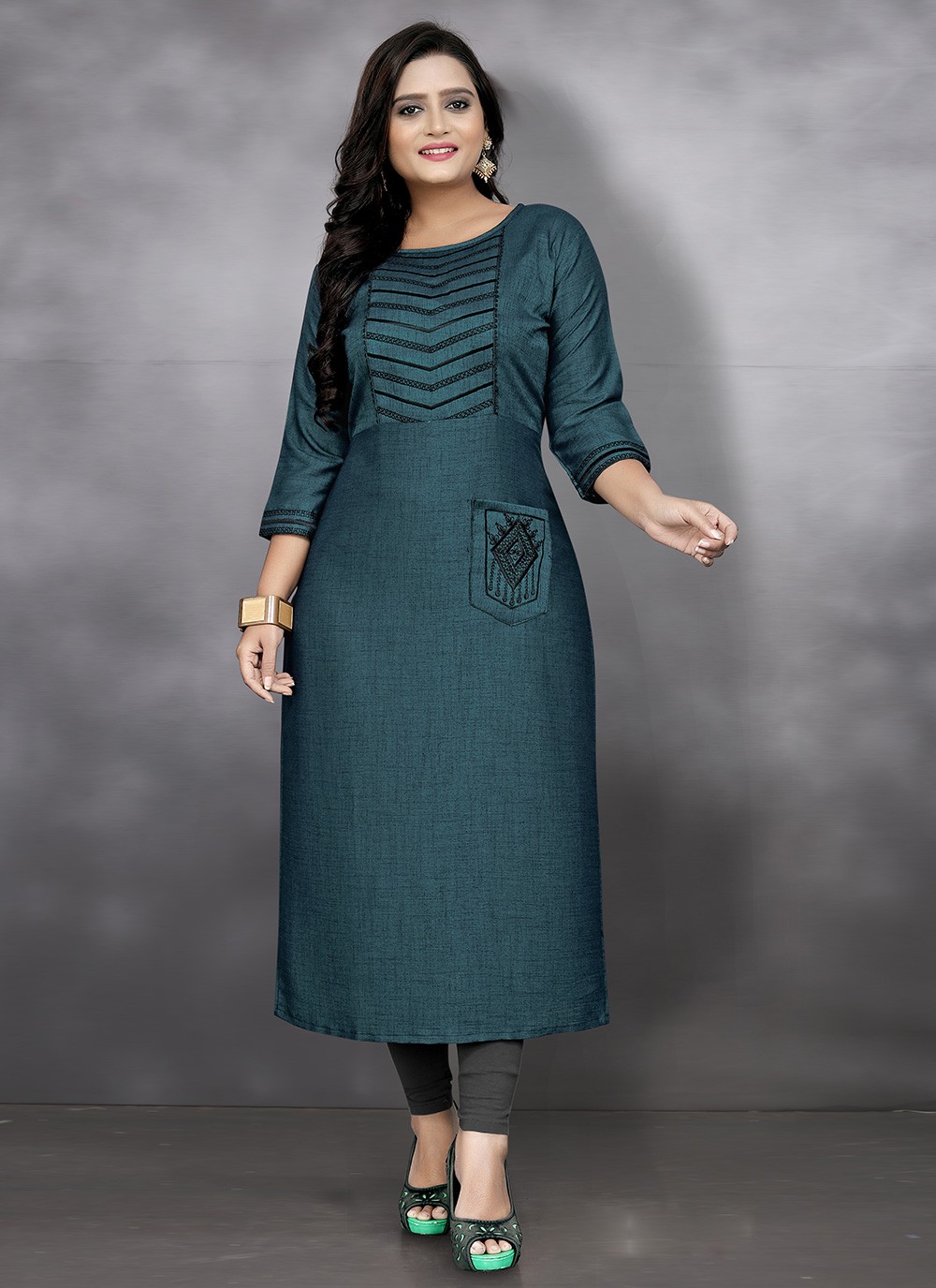 Morpeach  Embroidered Party Wear Kurti