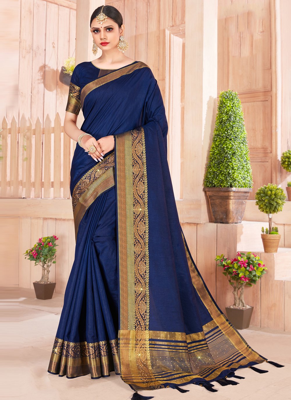 Shop Online Navy Blue Silk Contemporary Saree : 176325