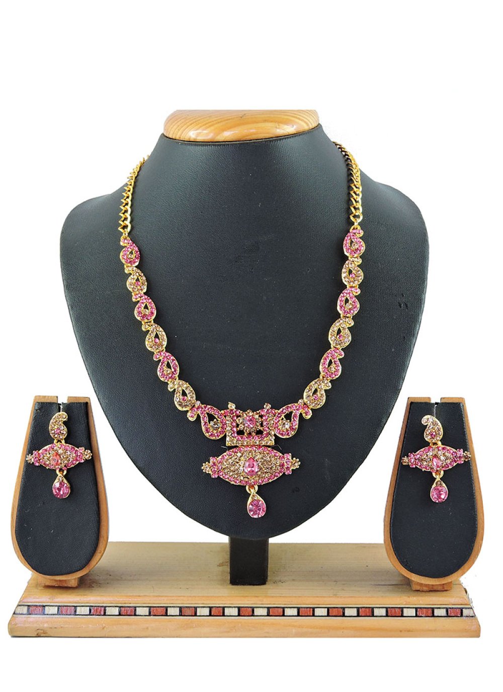 Necklace Set Stone Work in Pink