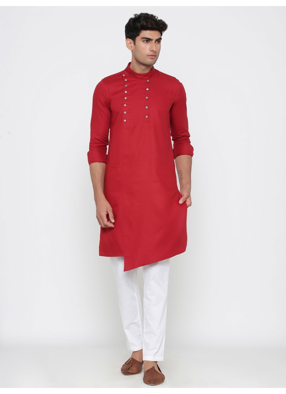 Red kurta discount with white pajama