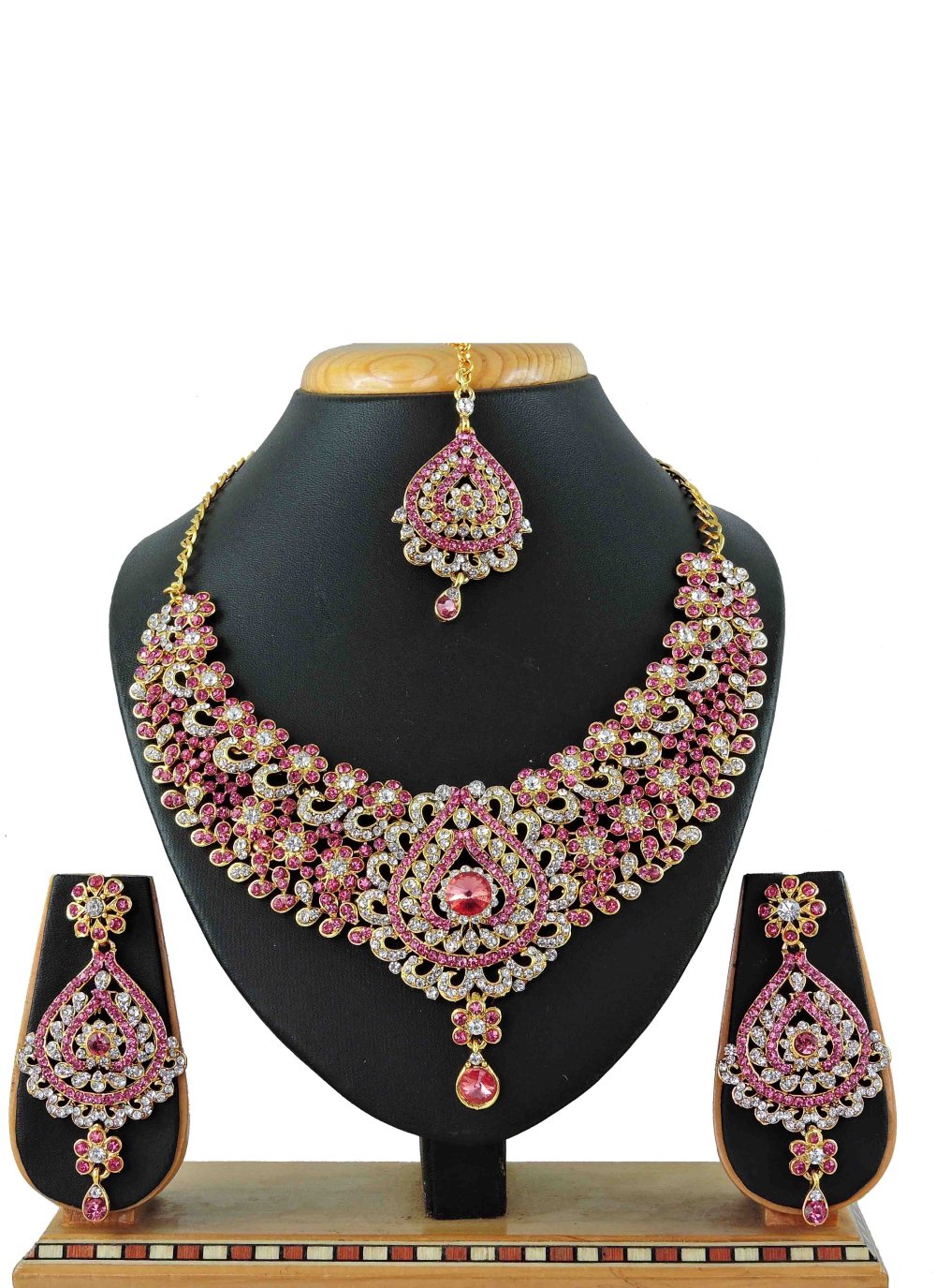 necklace for lehenga online