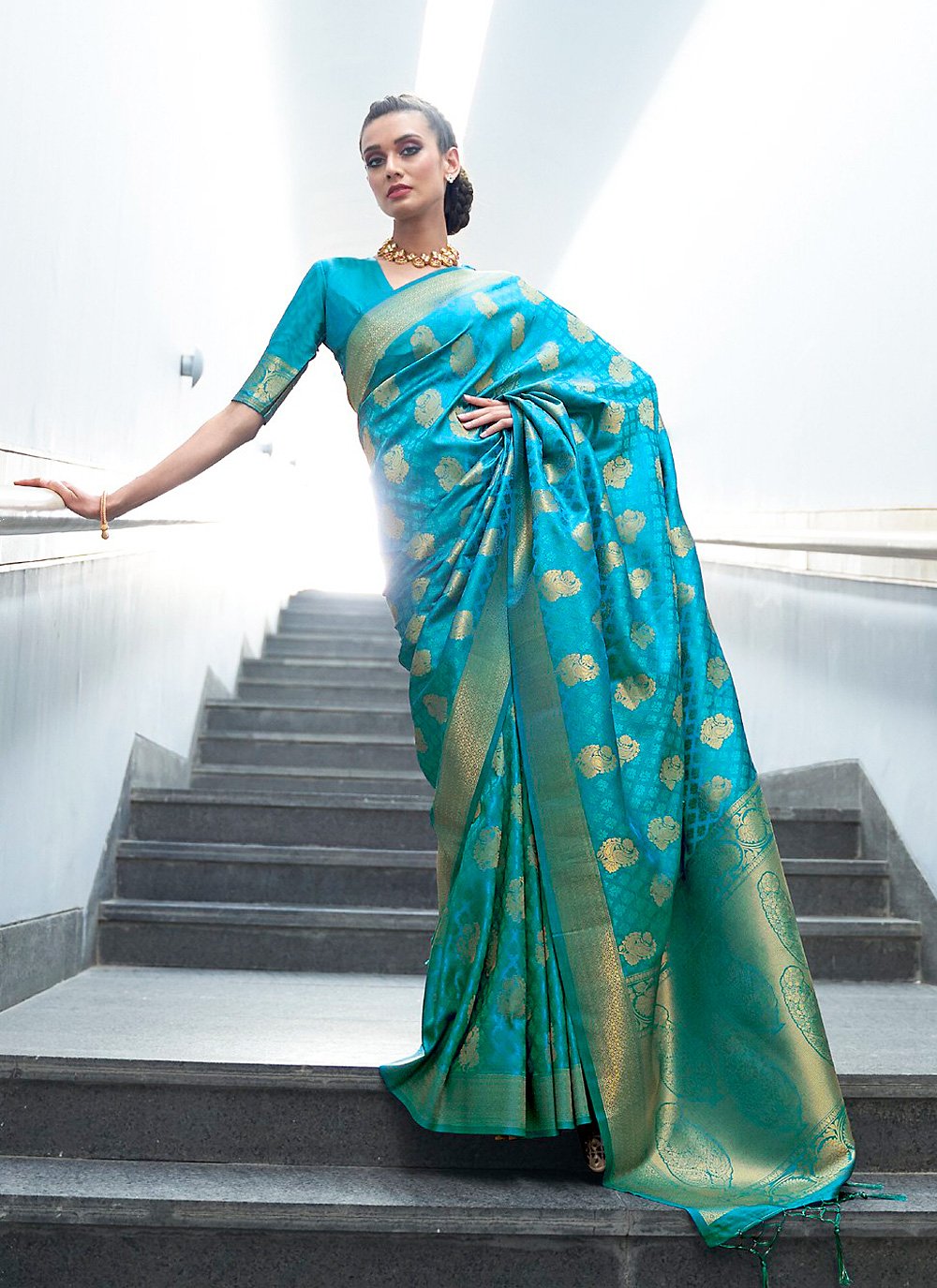 Traditional Designer Saree Weaving Handloom silk in Rama