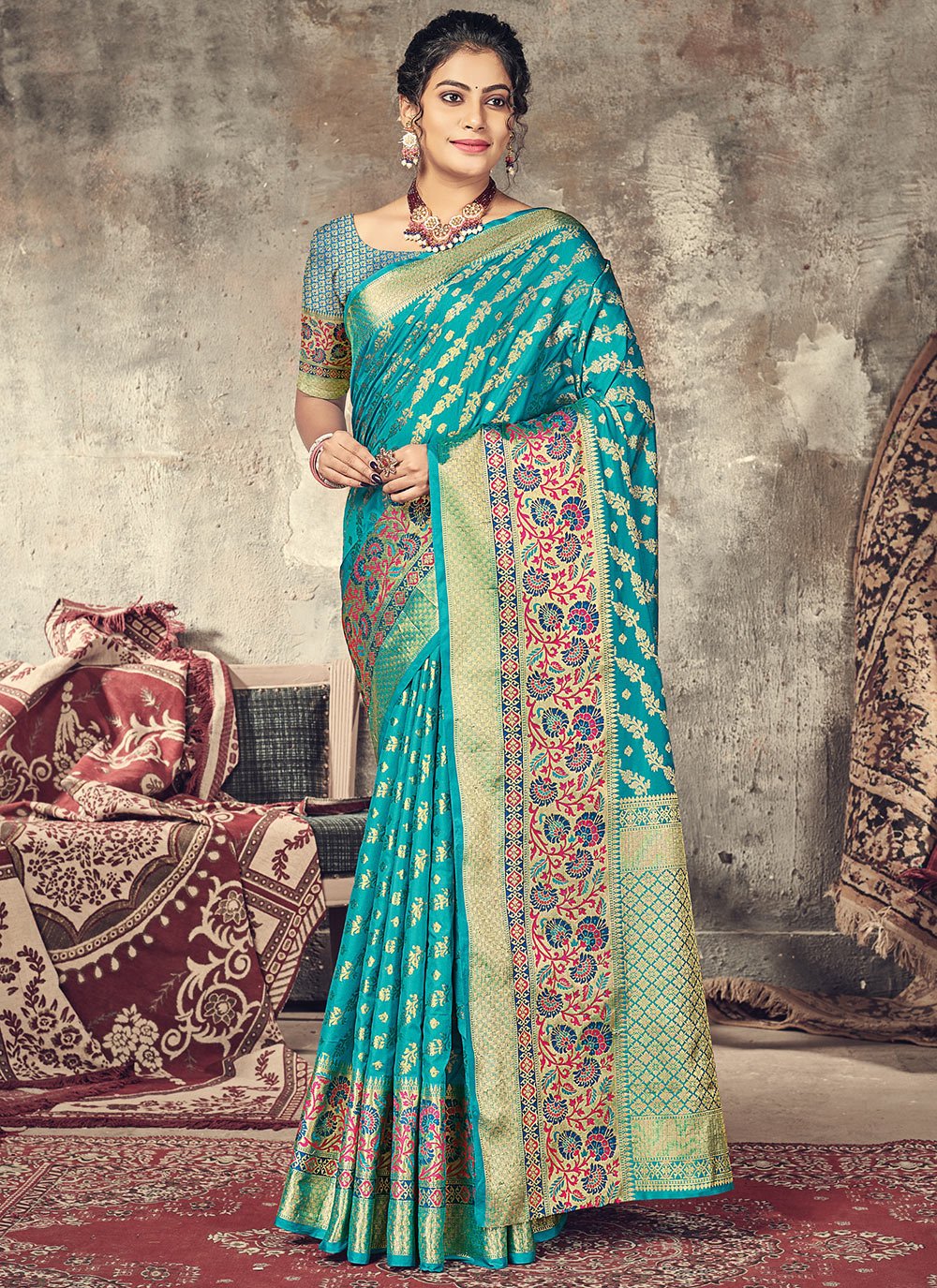 Buy Online Turquoise Silk Weaving Traditional Designer Saree : 205022 -