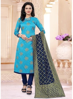 Weaving Churidar Salwar Kameez