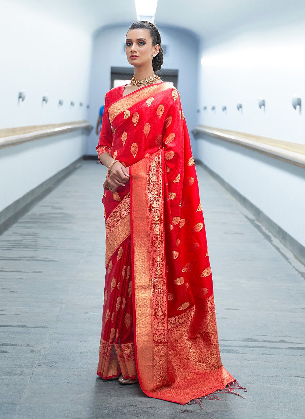 Weaving Handloom silk Designer Traditional Saree in Red
