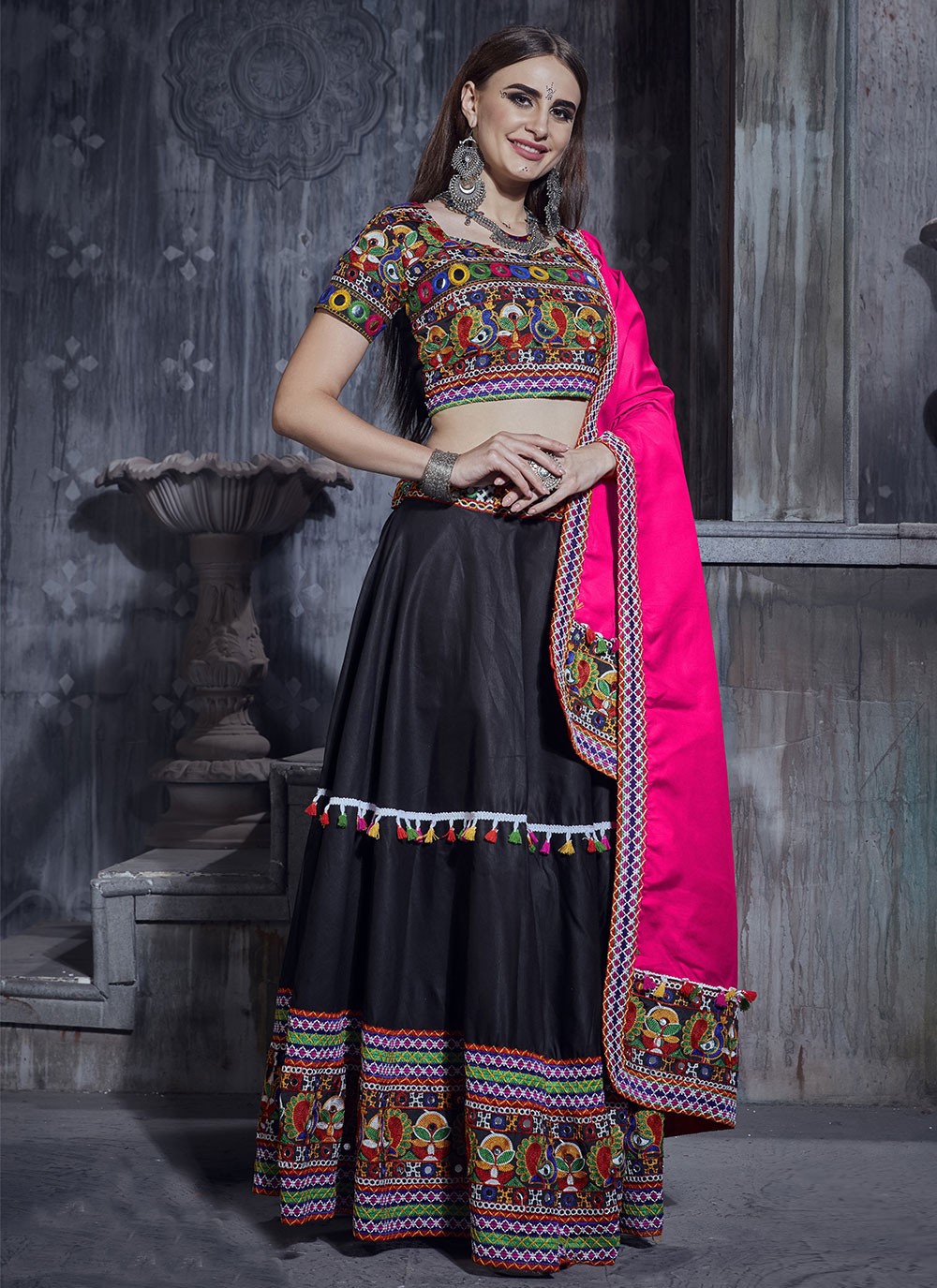 Buy Readiprint Fashions Black & Pink Solid Semi Stitched Lehenga &  Unstitched Blouse With Dupatta - Lehenga Choli for Women 11430132 | Myntra
