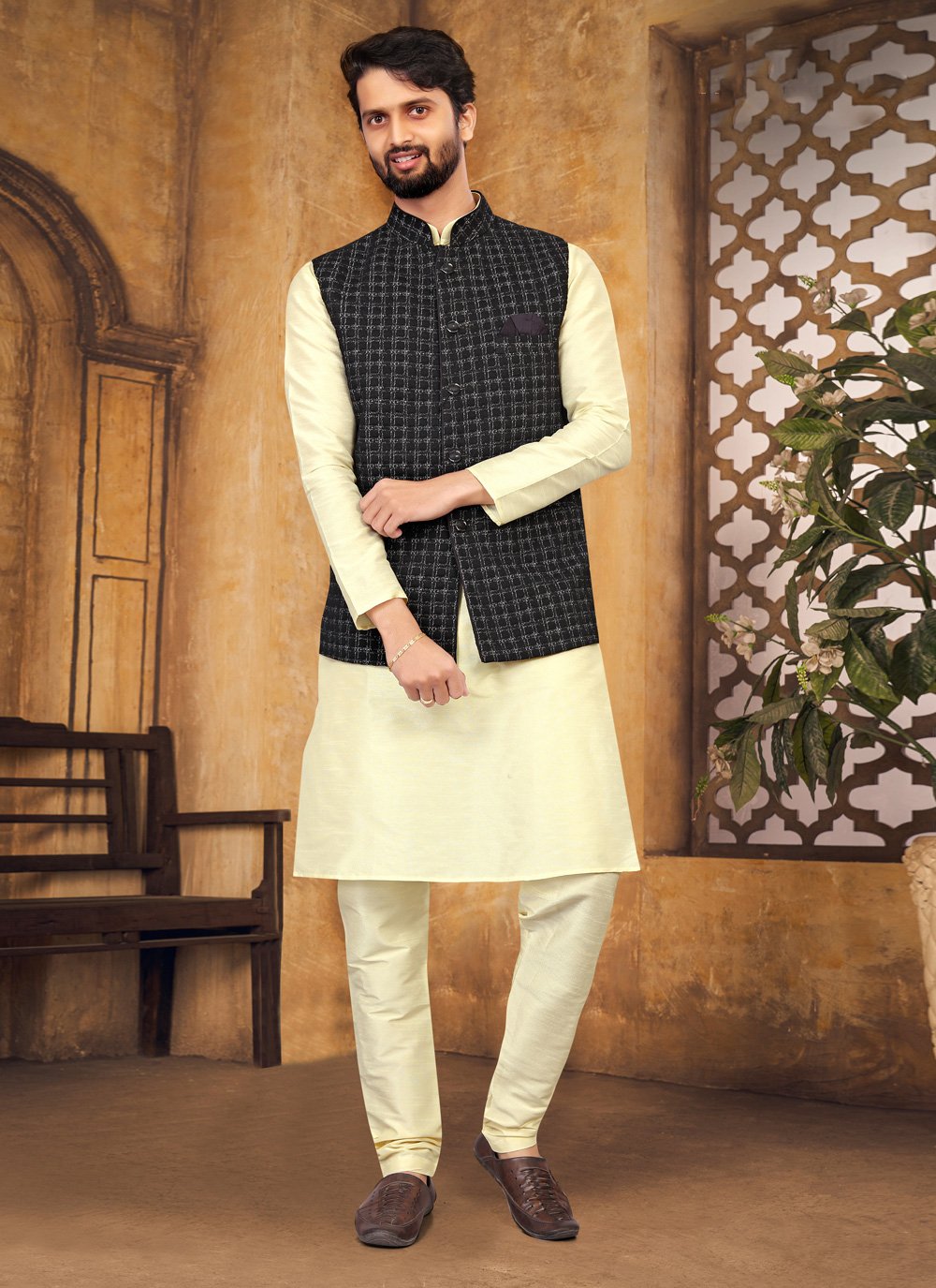 Pakistani Mehndi Kurta Style for Men's 2023 - Nawan Fashion