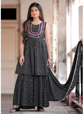 Black Embroidered Readymade Salwar Suit