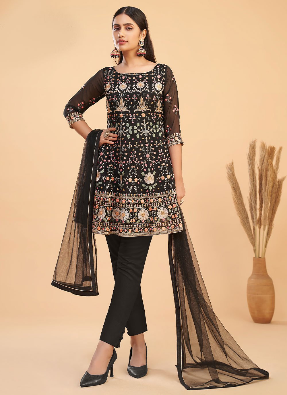 Black Pure Georgette Thread Designer Salwar Suit
