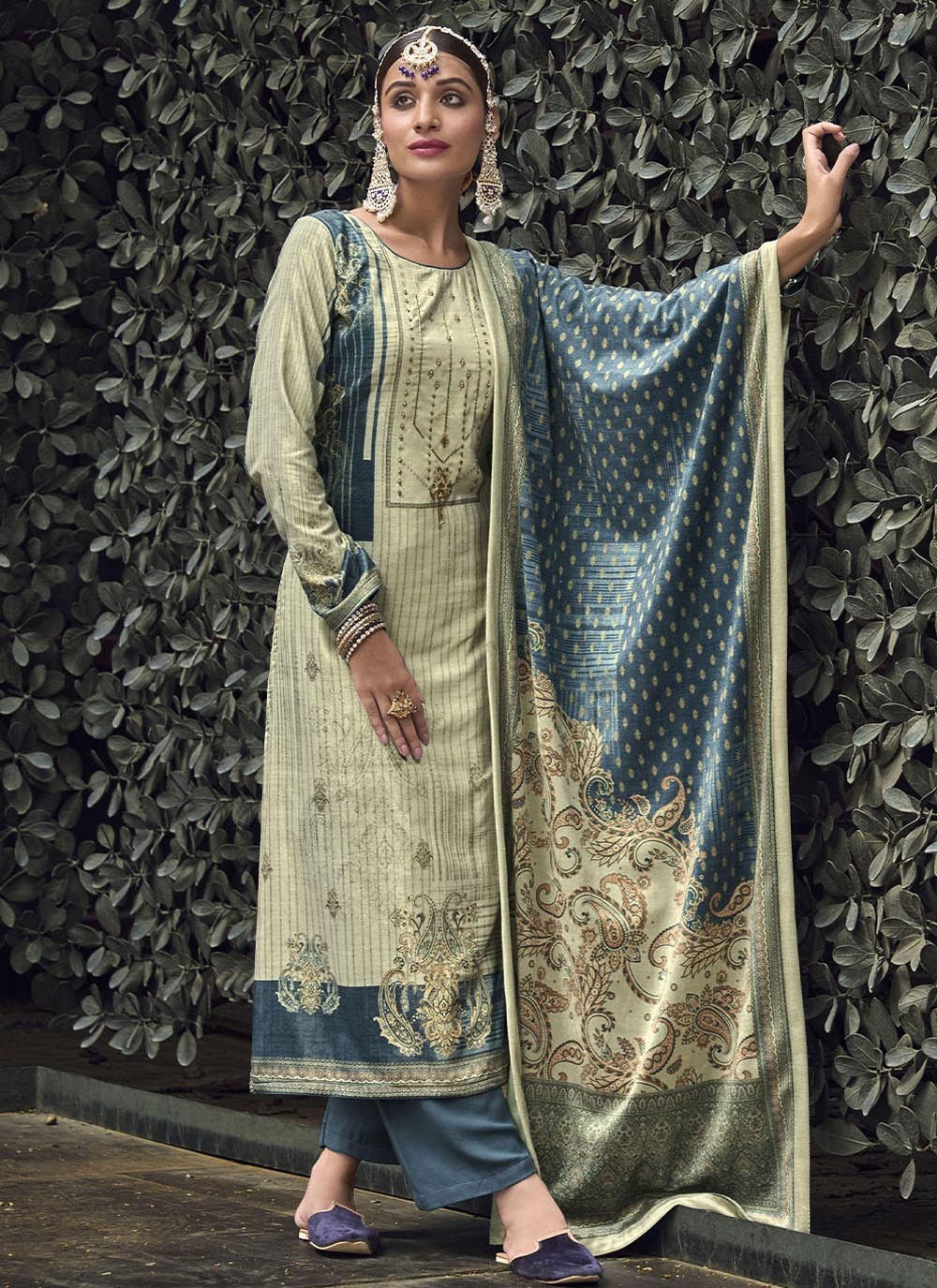 Blue Digital Print Velvet Straight Salwar Suit
