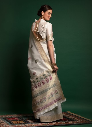 Classic Saree Weaving Silk in White