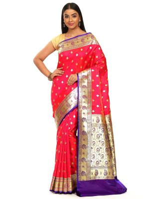 Designer Traditional Saree Woven Banarasi Silk in Fuchsia