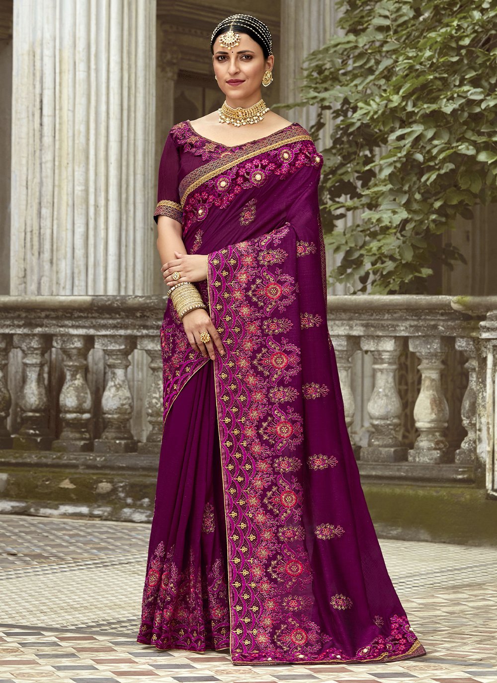 Embroidered Art Silk Classic Saree in Purple