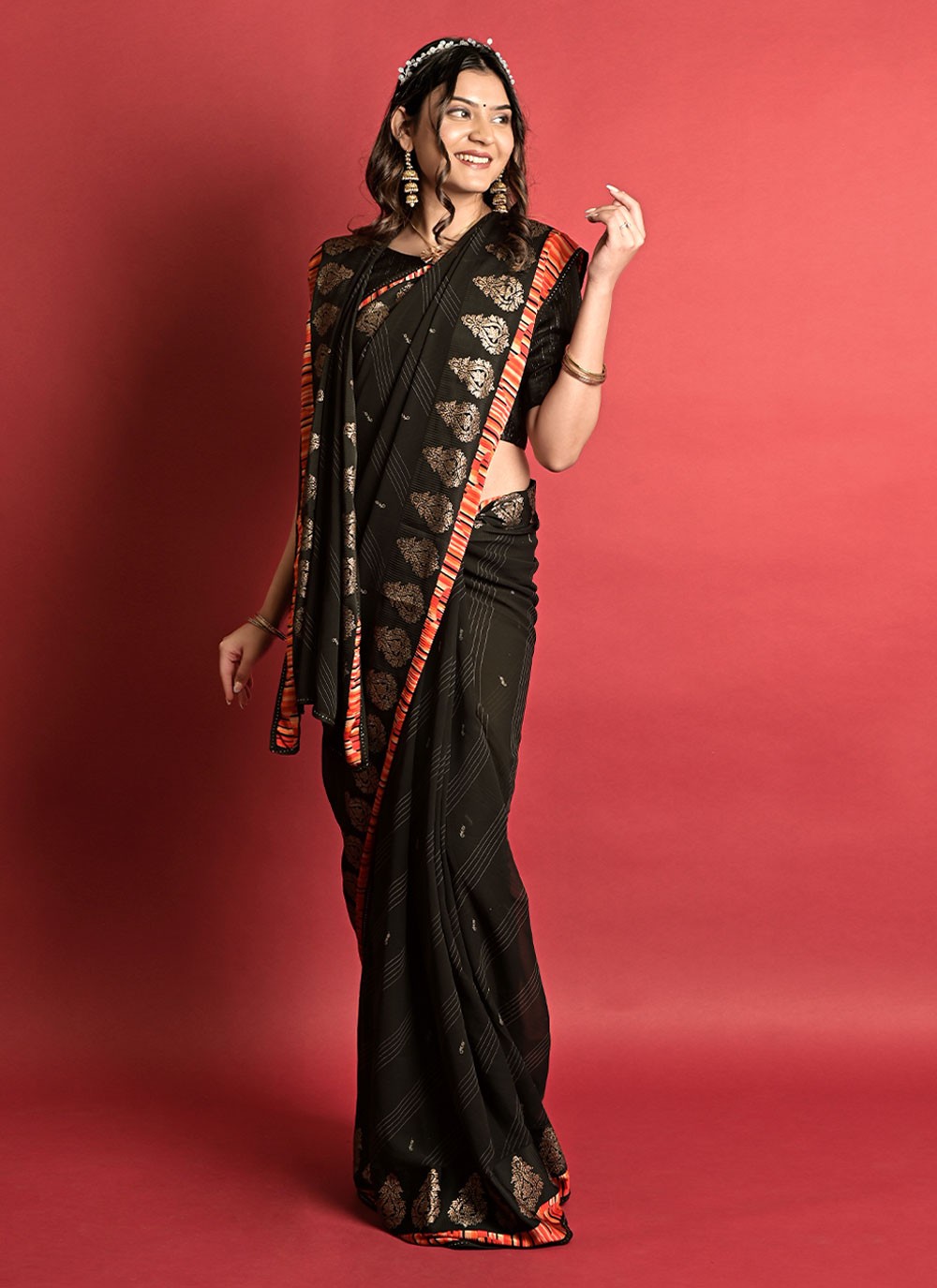 Georgette Traditional Saree in Black