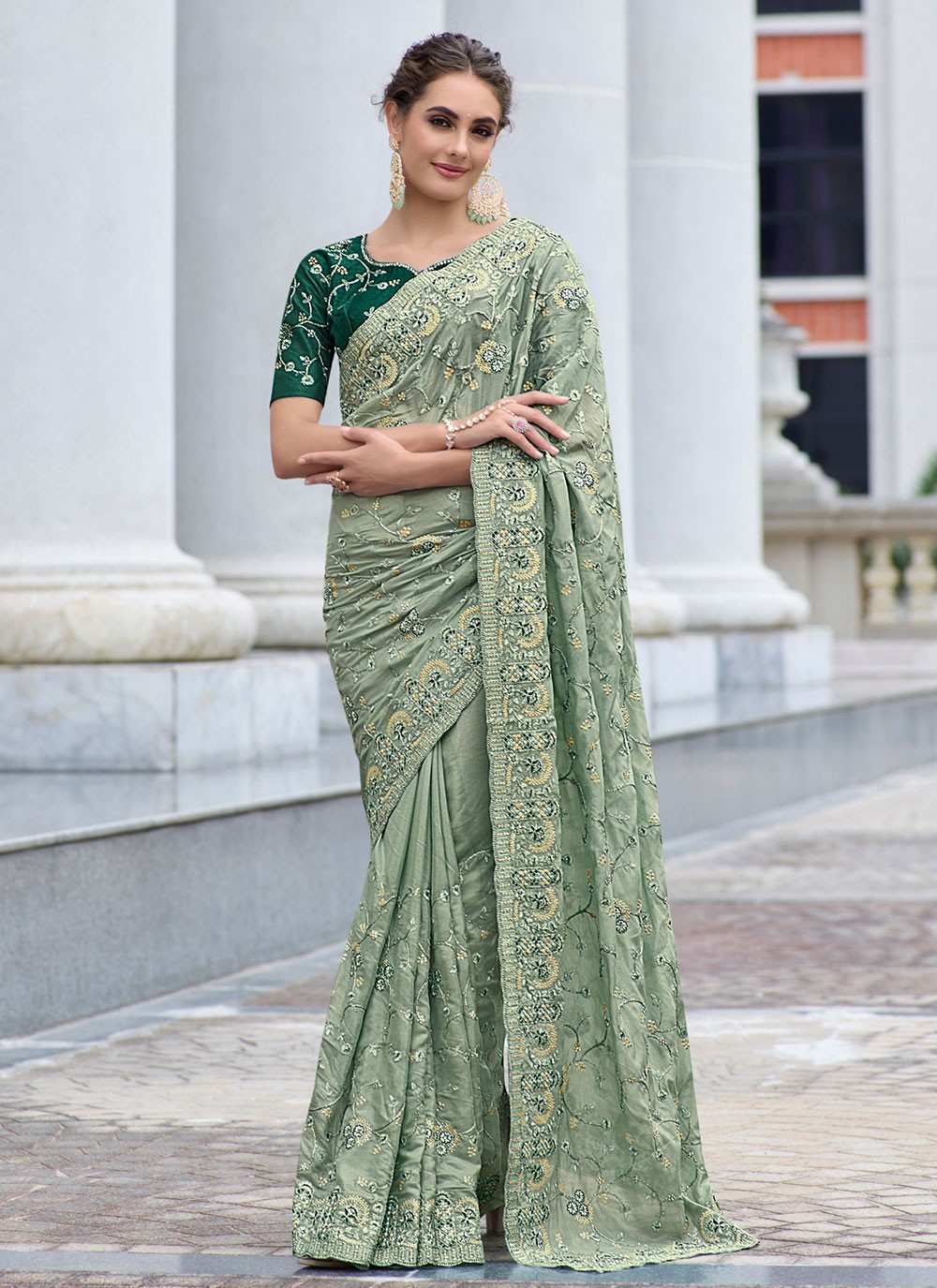 Dark Green Kanjivaram Saree with Contrast Blouse - Urban Womania