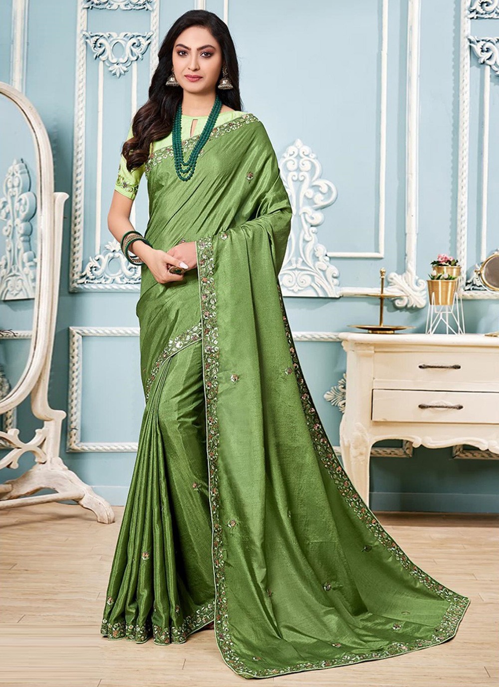Green Zari Woven Mehendi Saree With Heavy Pallu 5034SR05