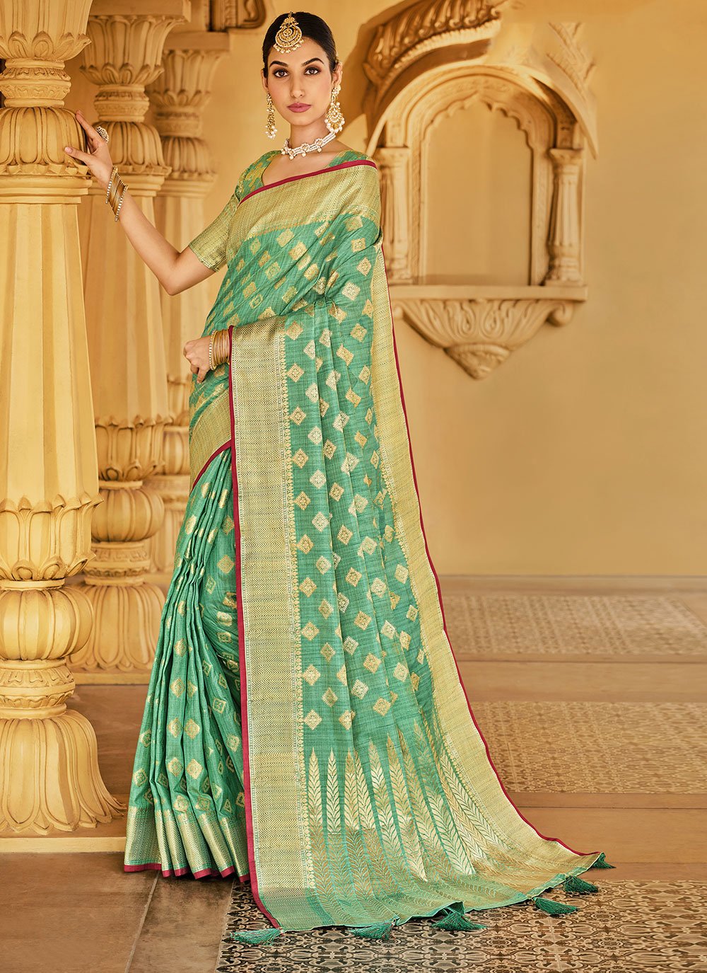 Handloom Cotton Weaving Green Traditional Designer Saree