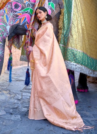 Handloom silk Weaving Peach Classic Saree