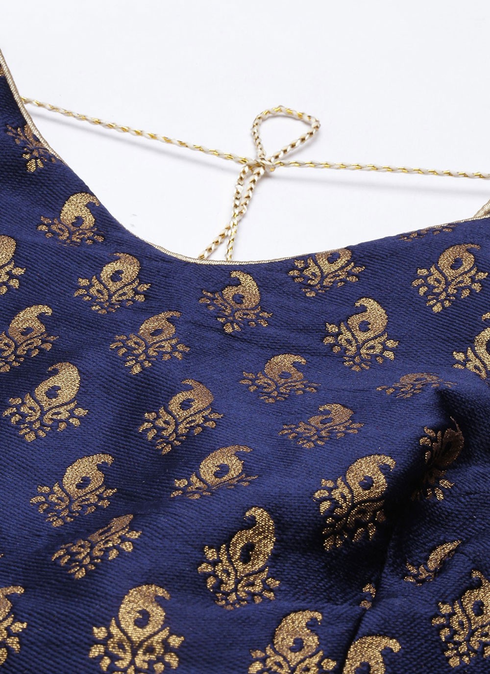 新品未使用☆bluelea Embroidery jacquard blouse bluelea Embroidery jacquard blouse