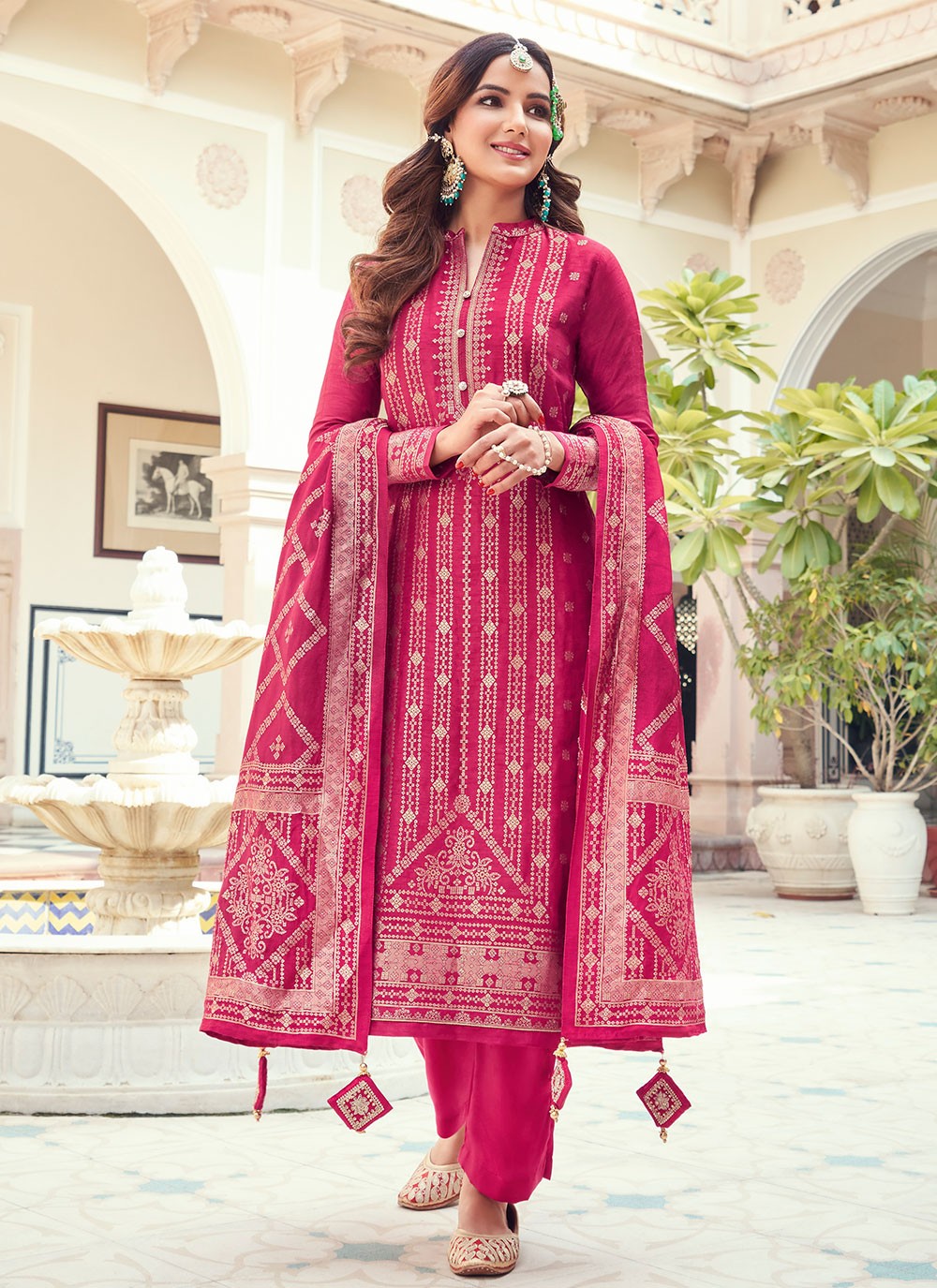 Jasmin Bhasin Prodigious Pink Designer Pakistani Suit