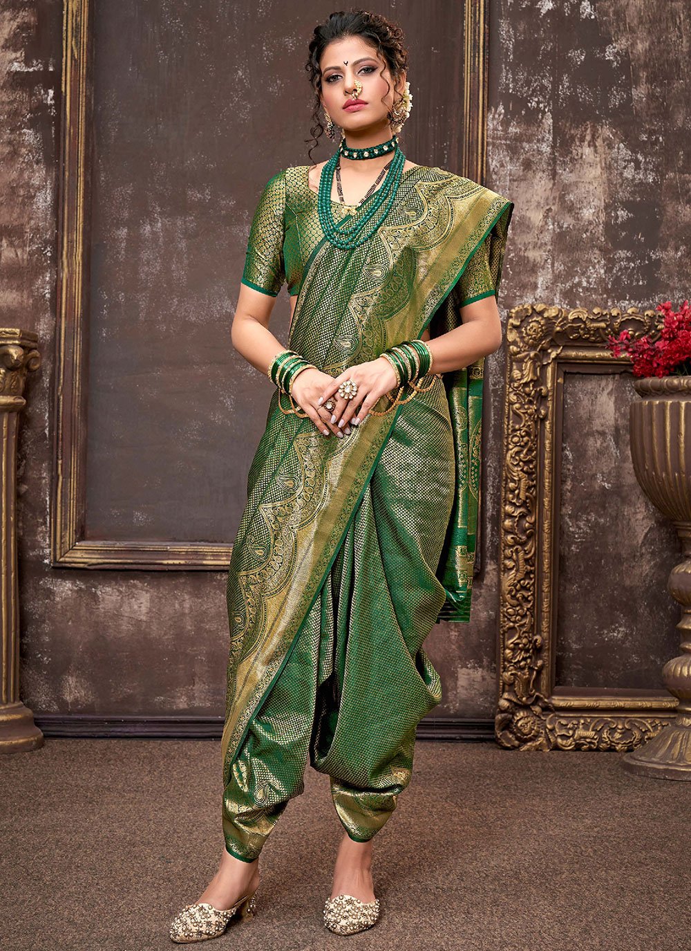 dhoti saree for women green saree silk saree for farewell under 300