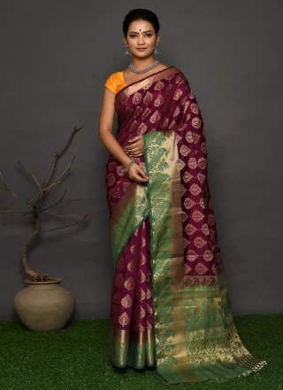 Kanjivaram Silk Weaving Maroon Classic Saree