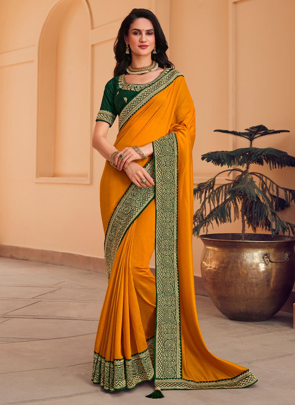 Buy Lace Traditional Saree Online 231703