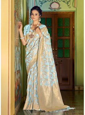 Linen Weaving Classic Designer Saree in Blue