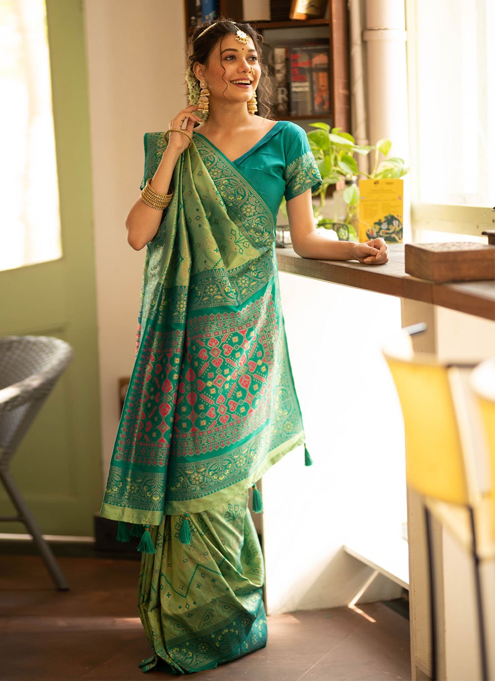 Patola Silk  Green Weaving Classic Saree