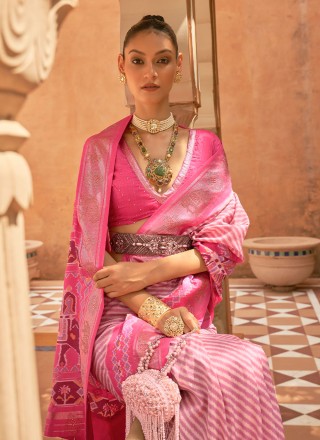 Patola Silk  Pink Weaving Designer Saree