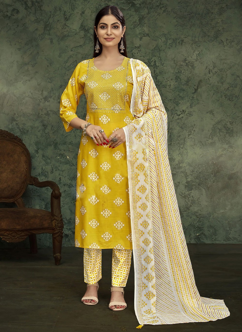 Print Mehndi Designer Salwar Suit
