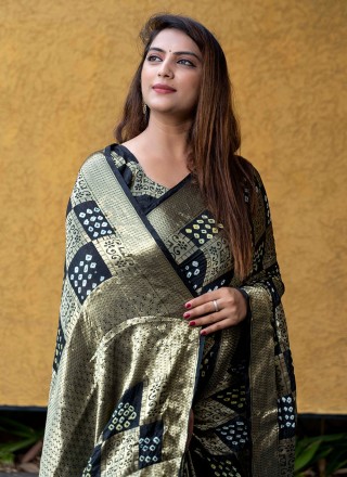 Pure Silk Weaving Classic Saree in Black