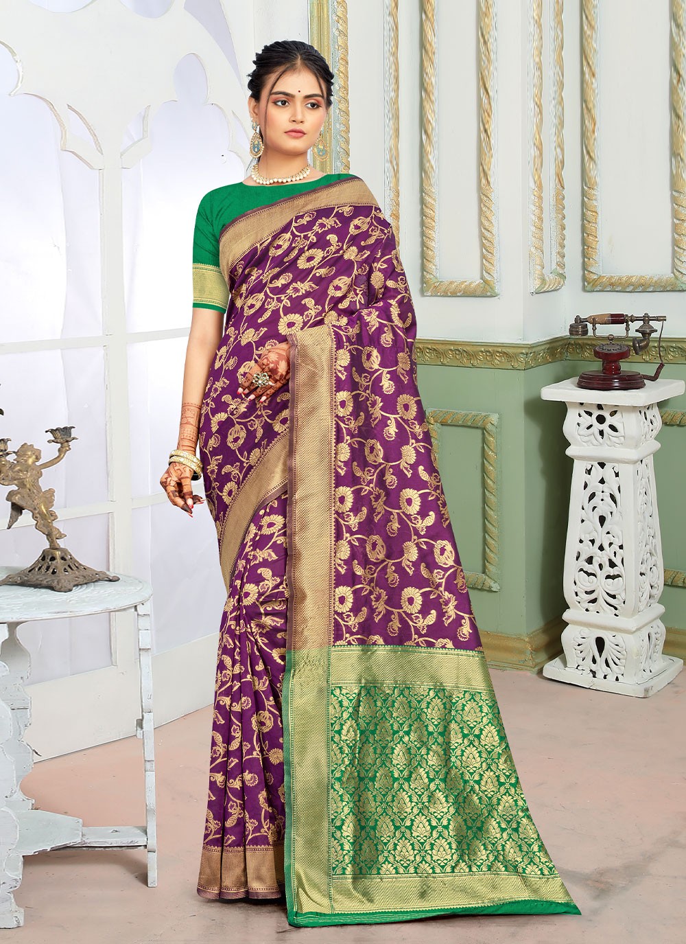 Purple Weaving Silk Classic Designer Saree