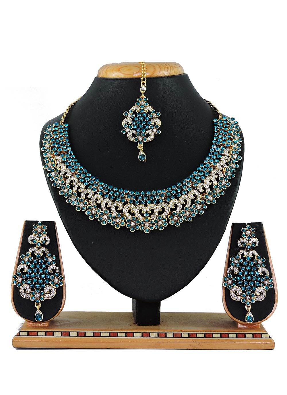 Rama Ceremonial Necklace Set