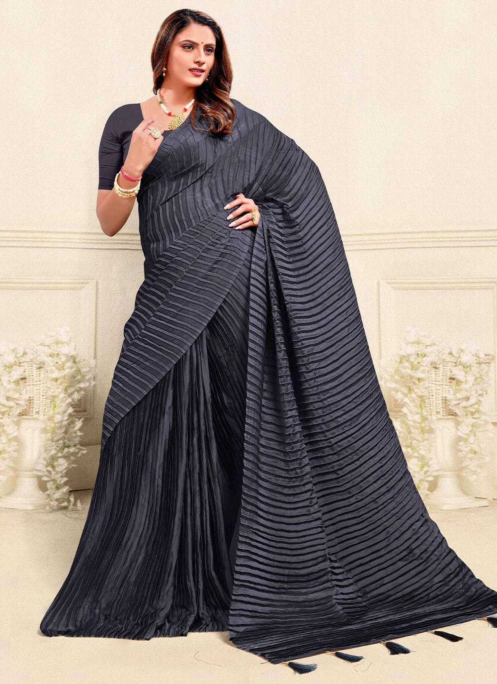 Plain Black Maheshwari Cotton Silk Saree at Rs.2200/Piece in mumbai offer  by Sayali Rajadhyaksha Sarees