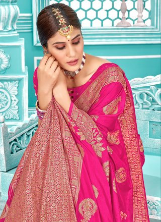 Rani Weaving Classic Saree
