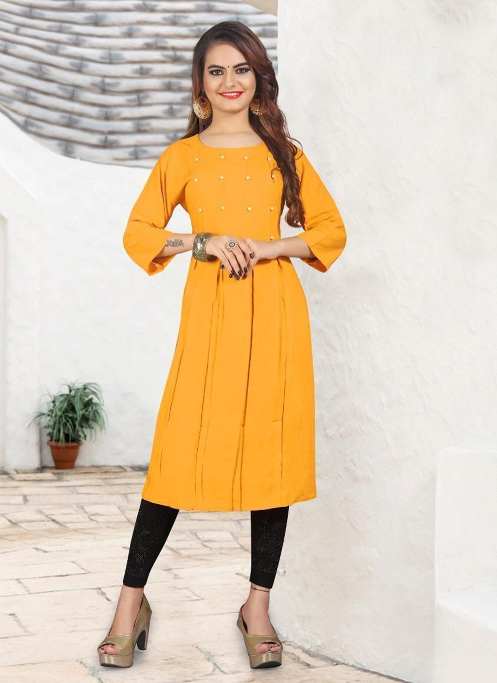 Breathable Yellow Color Plain Cotton Kurti at Best Price in Delhi | The  Global Group Of Empire